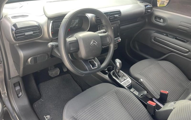 imagem-https://www.socarrao.com.br/sc-vehicle-images-prod/3756570/1789568117556-8449982_14_B_cc6fecbced.jpeg