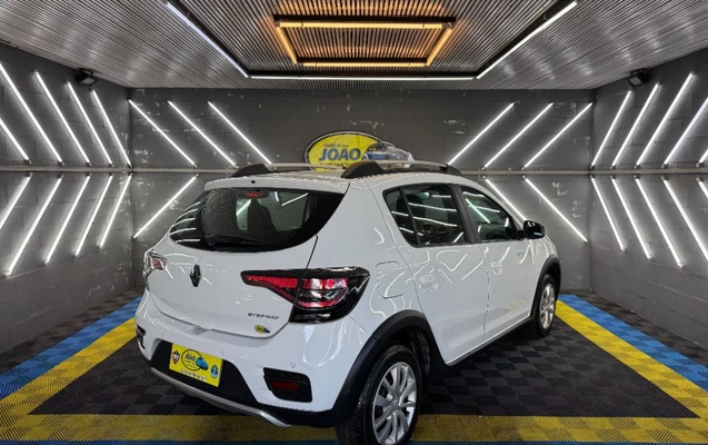 imagem-https://www.socarrao.com.br/sc-vehicle-images-prod/3756696/1789233189249-gb-7081387.jpeg