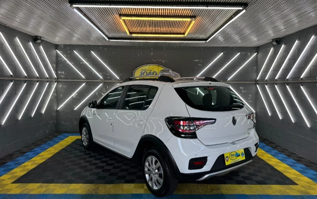 imagem-https://www.socarrao.com.br/sc-vehicle-images-prod/3756696/1789233189252-gb-39bd743.jpeg