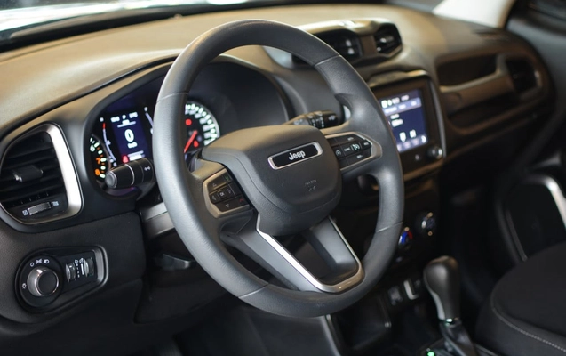 imagem-https://www.socarrao.com.br/sc-vehicle-images-prod/3756964/1789060394050-vehicle_image_1788985669_3b5d6650b9a2d5298e0c5f90626ef091.jpeg