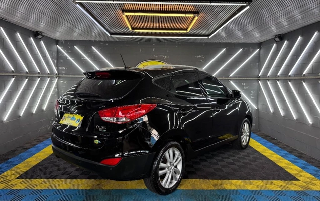 imagem-https://www.socarrao.com.br/sc-vehicle-images-prod/3756969/1789741214726-gb-45285ea.jpeg
