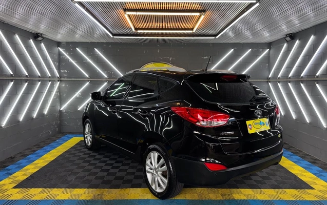 imagem-https://www.socarrao.com.br/sc-vehicle-images-prod/3756969/1789741214727-gb-85d8bba.jpeg