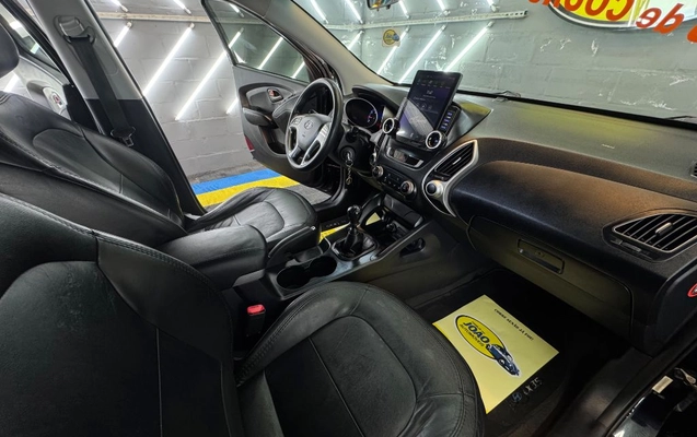 imagem-https://www.socarrao.com.br/sc-vehicle-images-prod/3756969/1789741214731-gb-6e340ef.jpeg