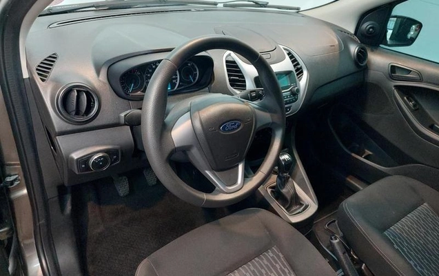 imagem-https://www.socarrao.com.br/sc-vehicle-images-prod/3756972/1789161462899-8464050_4_B_0b5d9194bd.jpeg