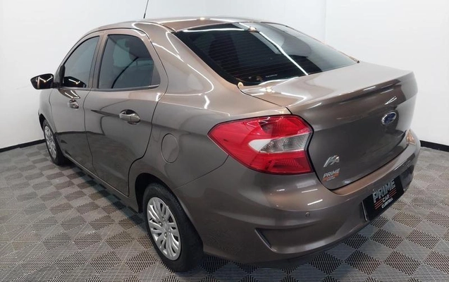 imagem-https://www.socarrao.com.br/sc-vehicle-images-prod/3756972/1789161462906-8464050_7_B_78d40c05eb.jpeg