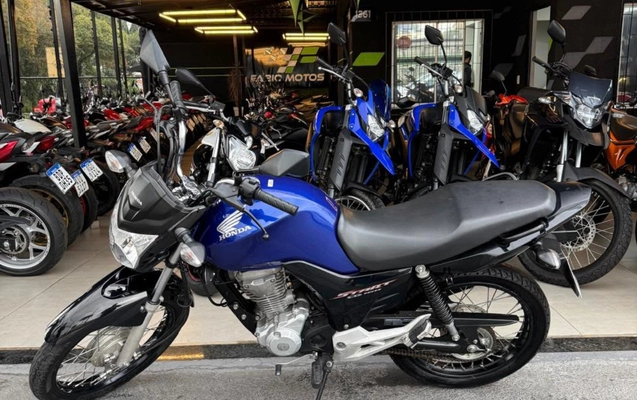 imagem-https://www.socarrao.com.br/sc-vehicle-images-prod/3757147/1789060897682-V2hhdHNBcHAgSW1hZ2UgMjAyNi0wOS0xMCBhdCAxNC4xNC40NC5qcGVn.jpeg