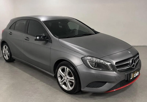Mercedes-Benz A-200 1.6 TB/Flex Aut. 2015 Branco — foto 1 de 3
