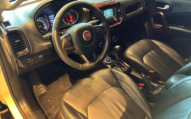 imagem-https://www.socarrao.com.br/sc-vehicle-images-prod/3757227/1789061063457-8464370_4_B_0a2858d403.jpeg