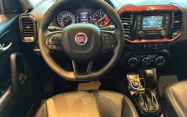 imagem-https://www.socarrao.com.br/sc-vehicle-images-prod/3757227/1789061063462-8464370_3_B_b17ce9db79.jpeg
