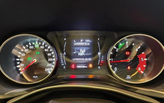 imagem-https://www.socarrao.com.br/sc-vehicle-images-prod/3757227/1789061063466-8464370_1_B_ce60202ba3.jpeg
