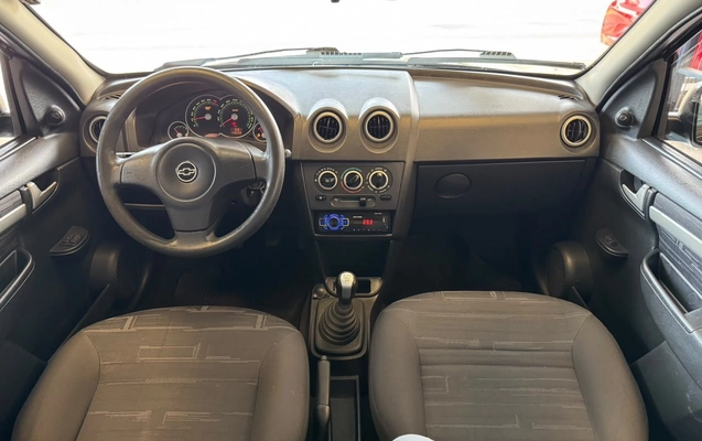 imagem-https://www.socarrao.com.br/sc-vehicle-images-prod/3757297/1789061337207-55b173bc927045e986d4f05c1851cf61_1789061208513.jpg