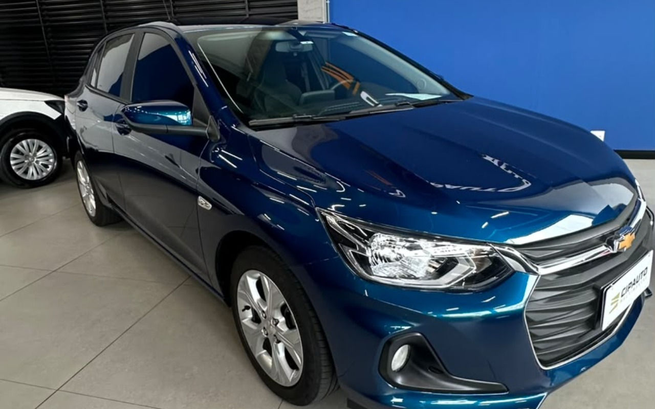 imagem-https://www.socarrao.com.br/sc-vehicle-images-prod/3757309/1789061381625-OTJmNjdhMGYtN2UyNC00MDVhLWJkOWYtOTNiY2ZjNTM5N2RmLmpwZw.jpg
