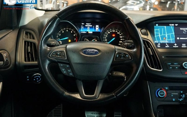 imagem-https://www.socarrao.com.br/sc-vehicle-images-prod/3757353/1789576319648-8448576_11_B_6dab8a5d38.jpeg