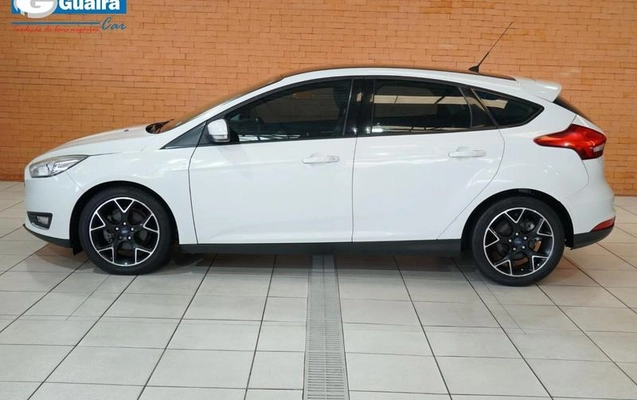 imagem-https://www.socarrao.com.br/sc-vehicle-images-prod/3757353/1789576319653-8448576_22_B_5412d90ee9.jpeg
