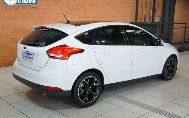 imagem-https://www.socarrao.com.br/sc-vehicle-images-prod/3757353/1789576319661-8448576_4_B_ba6e26ca22.jpeg