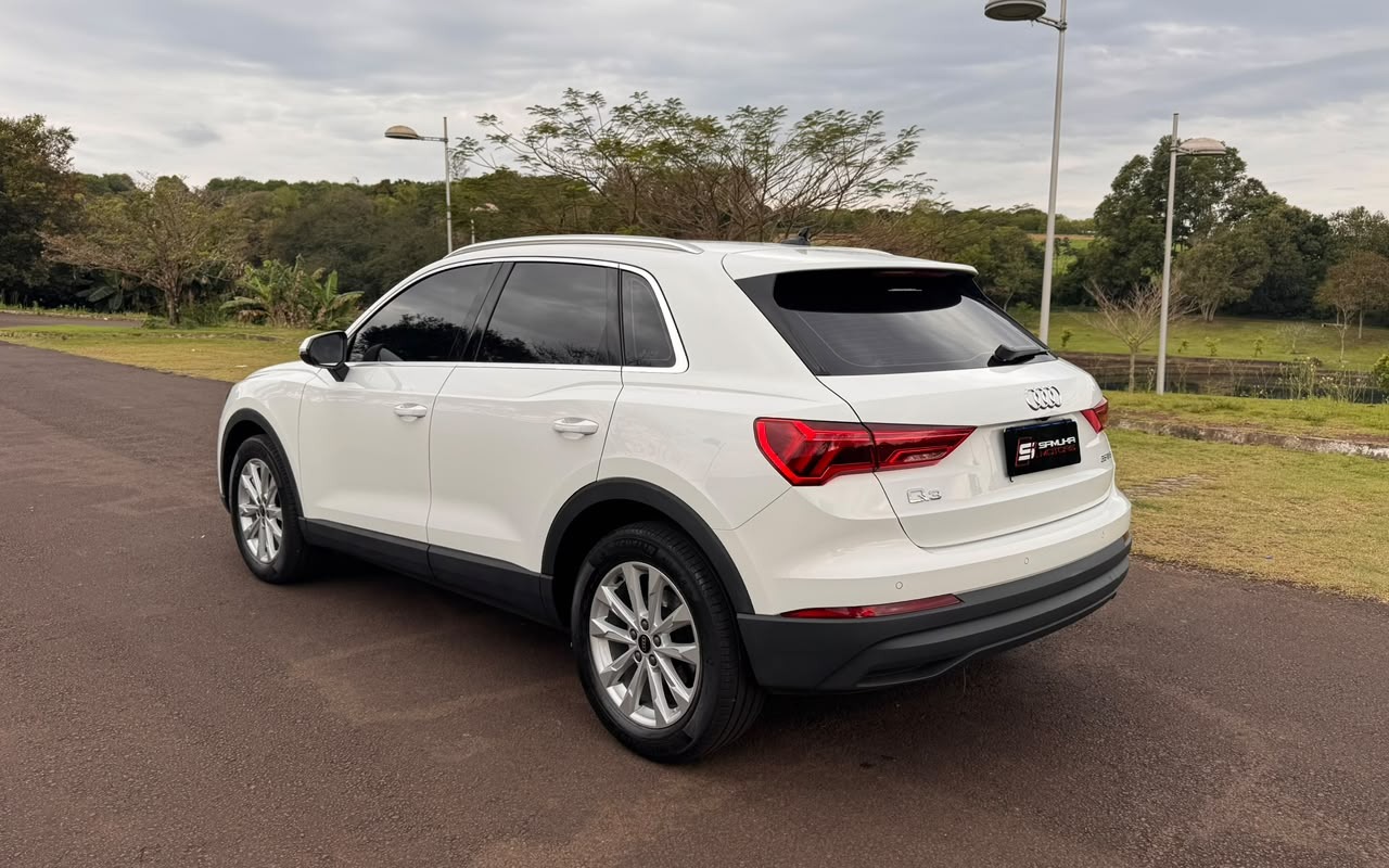 imagem-https://www.socarrao.com.br/sc-vehicle-images-prod/3757360/1789061552530-V2hhdHNBcHAgSW1hZ2UgMjAyNi0wOS0xMCBhdCAwOS4xMS41MiAoMSkuanBlZw.jpeg