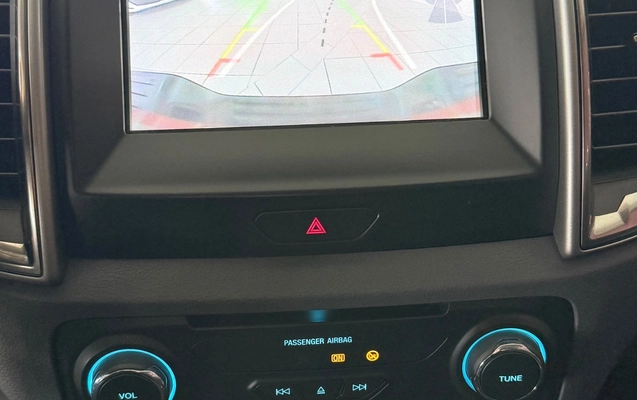 imagem-https://www.socarrao.com.br/sc-vehicle-images-prod/3757362/1789061559044-NzE4NDhhNGYtZmQ4Ny00NDViLWExOGEtMmNiM2MwYTlhNDcyLmpwZWc.jpeg
