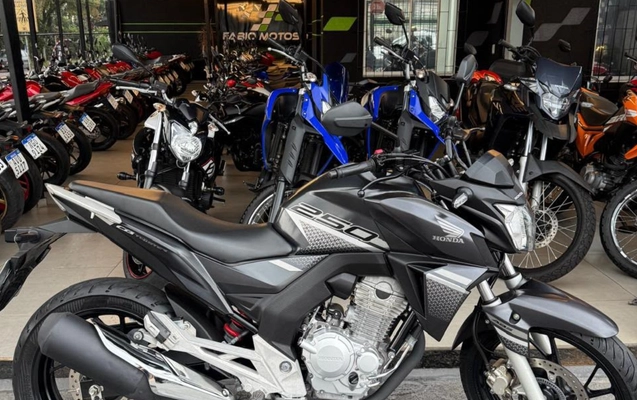 imagem-https://www.socarrao.com.br/sc-vehicle-images-prod/3757367/1789061604909-V2hhdHNBcHAgSW1hZ2UgMjAyNi0wOS0xMCBhdCAxNC4xNC40OCAoMykuanBlZw.jpeg