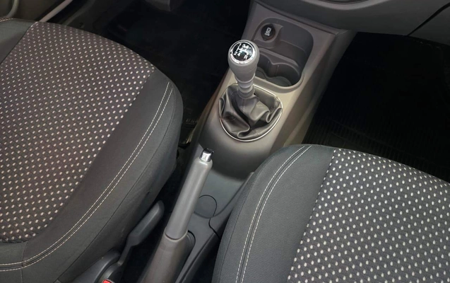imagem-https://www.socarrao.com.br/sc-vehicle-images-prod/3757374/1789061796270-633e6768585d4906af9ce2c29d709b85_1788961386002.jpg
