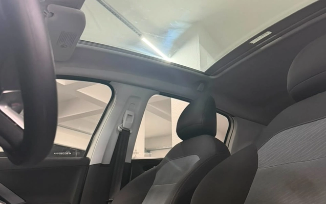 imagem-https://www.socarrao.com.br/sc-vehicle-images-prod/3757437/1789061949841-YjM1MTZjOGMtYjYyYS00MDFlLWFiZmYtM2NmM2IwNjAzYTc0LmpwZw.jpg