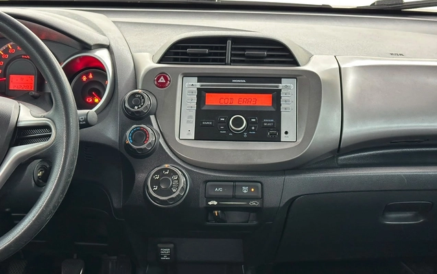 imagem-https://www.socarrao.com.br/sc-vehicle-images-prod/3757463/1789061983849-6426647c0b644f59a676675077d77324_1789061844604.jpg