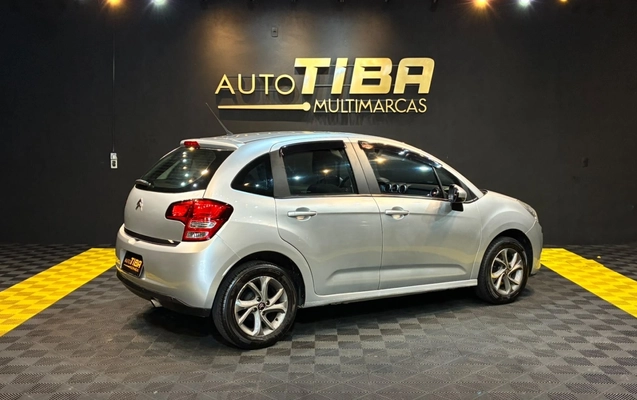 imagem-https://www.socarrao.com.br/sc-vehicle-images-prod/3757550/1789062150763-1_102642.jpg