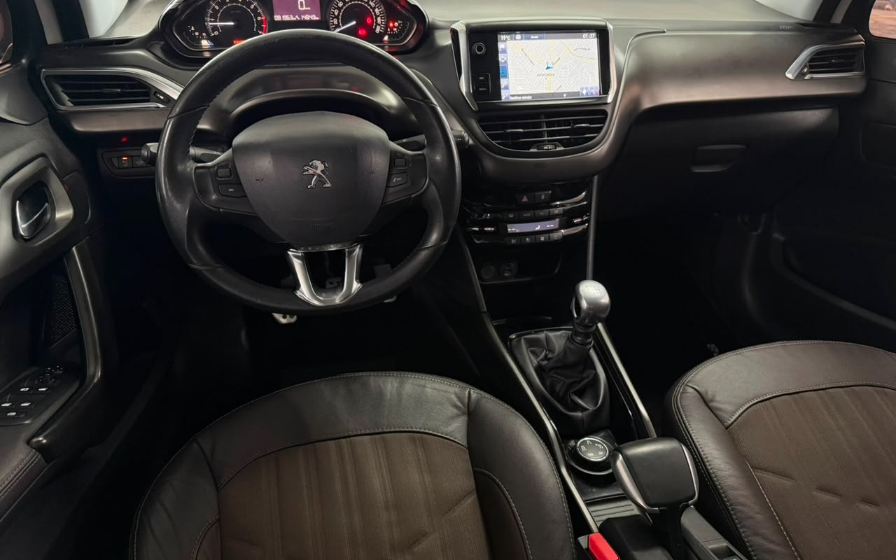 imagem-https://www.socarrao.com.br/sc-vehicle-images-prod/3757617/1789062243305-NzY1NzI2ZjEtMzc0YS00YTRmLTgwY2UtZDg5NTQ3NmQ1NzZmLmpwZw.jpg