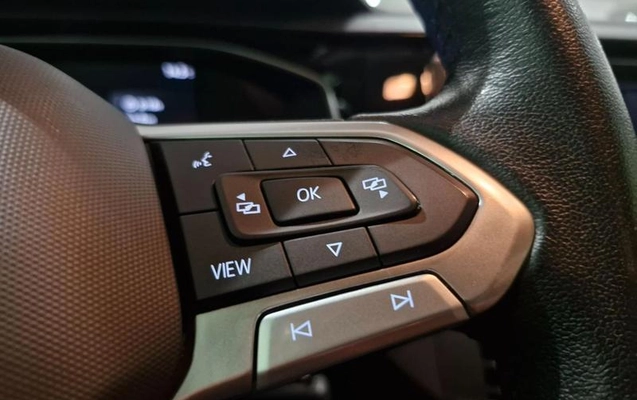 imagem-https://www.socarrao.com.br/sc-vehicle-images-prod/3757732/1789062620974-8447409_9_B_163a66a5cd.jpeg