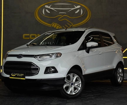Ford EcoSport 2014 Branco — foto 1 de 3
