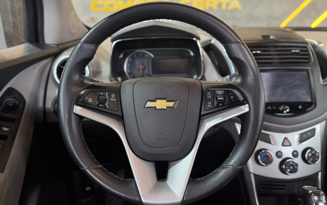 imagem-https://www.socarrao.com.br/sc-vehicle-images-prod/3757990/1789063195766-003_c373098c32ad5f4d0eda448cf7fcf3d0.jpeg