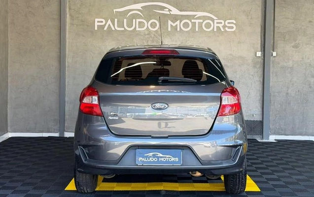 imagem-https://www.socarrao.com.br/sc-vehicle-images-prod/3758093/1789351689677-8464566_4_B_81aba8e2c2.jpeg