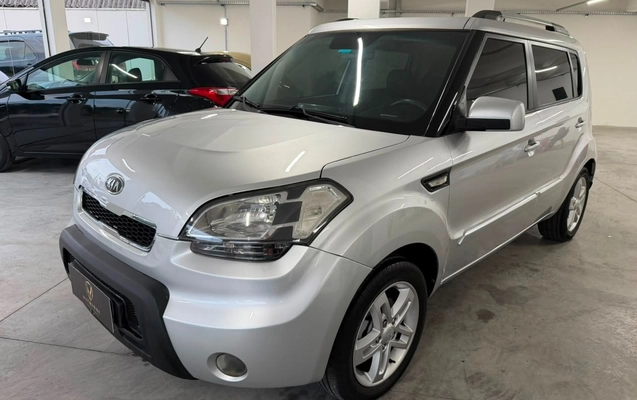 imagem-https://www.socarrao.com.br/sc-vehicle-images-prod/3758100/1789063687983-NWFhYzFlODQtNGE0YS00ZDc0LWEwZjQtMGVlOTU1YzViZjk1LmpwZw.jpg
