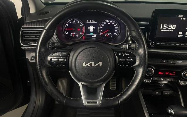 imagem-https://www.socarrao.com.br/sc-vehicle-images-prod/3758109/1789656274293-8464701_14_B_e29c2e123a.jpeg