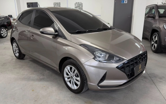 imagem-https://www.socarrao.com.br/sc-vehicle-images-prod/3758110/1789063879313-NDY1MGFiMjAtOWYwMi00YmY1LWIyNDAtOTc5ZDU4ZmU5MGRmLmpwZw.jpg