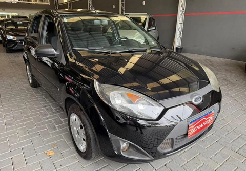 Ford Fiesta 2014 Preto — foto 1 de 3