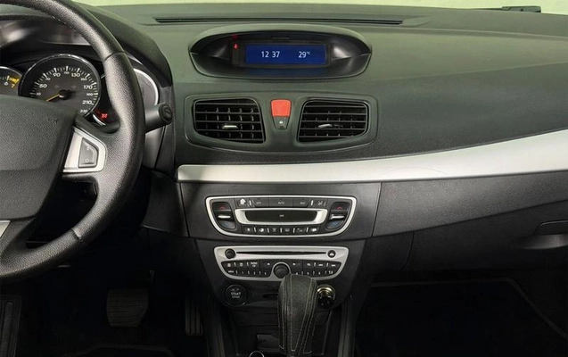 imagem-https://www.socarrao.com.br/sc-vehicle-images-prod/3758131/1789063966411-8378286_10_B_c45ac46796.jpeg