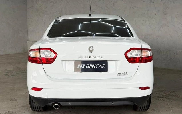 imagem-https://www.socarrao.com.br/sc-vehicle-images-prod/3758131/1789063966419-8378286_1_B_f4bfe6420f.jpeg