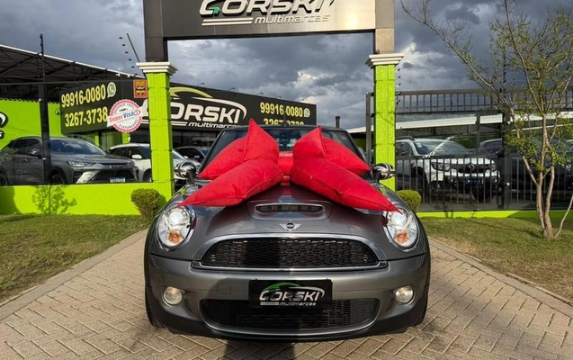 imagem-https://www.socarrao.com.br/sc-vehicle-images-prod/3758252/1789159347336-8464552_27_B_9a9a6ad322.jpeg