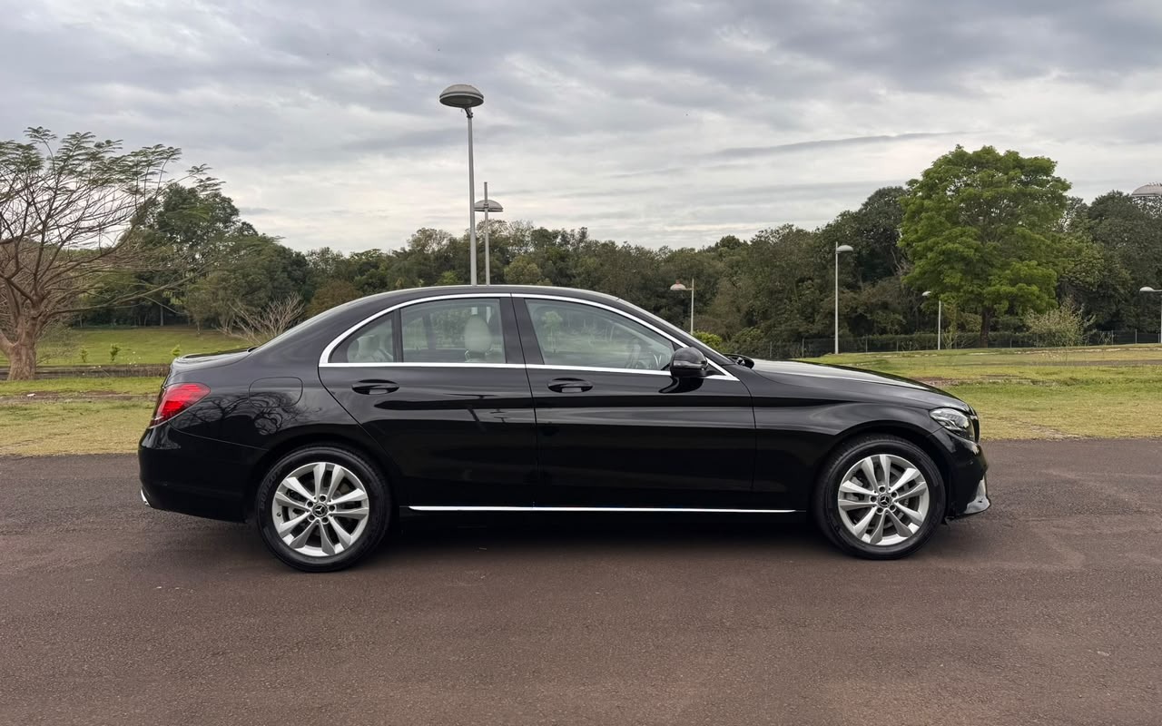 imagem-https://www.socarrao.com.br/sc-vehicle-images-prod/3758334/1789064382270-V2hhdHNBcHAgSW1hZ2UgMjAyNi0wOS0xMCBhdCAxNS4xMS40MS5qcGVn.jpeg