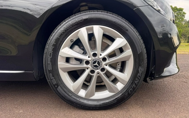 imagem-https://www.socarrao.com.br/sc-vehicle-images-prod/3758334/1789064383045-V2hhdHNBcHAgSW1hZ2UgMjAyNi0wOS0xMCBhdCAxNS4xMS40MiAoMikuanBlZw.jpeg