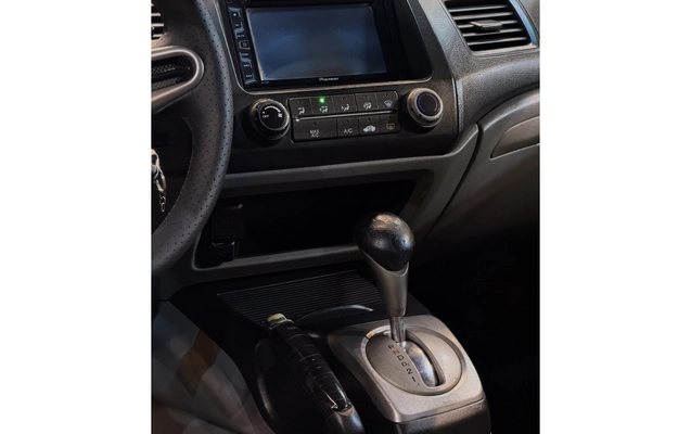 imagem-https://www.socarrao.com.br/sc-vehicle-images-prod/3758364/1789064489638-1_064611.jpg