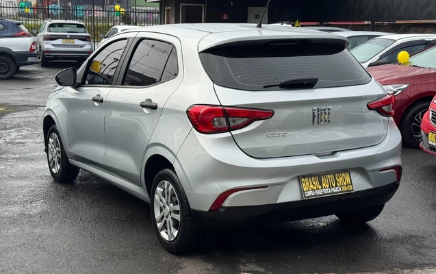 imagem-https://www.socarrao.com.br/sc-vehicle-images-prod/3758417/1789064645994-SU1HXzM1NjcuanBlZw.jpeg