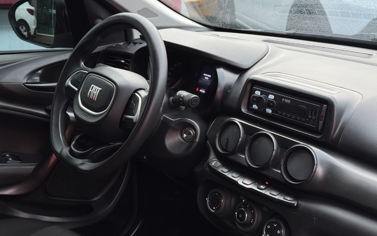 imagem-https://www.socarrao.com.br/sc-vehicle-images-prod/3758417/1789064646258-SU1HXzM1NzAuanBlZw.jpeg