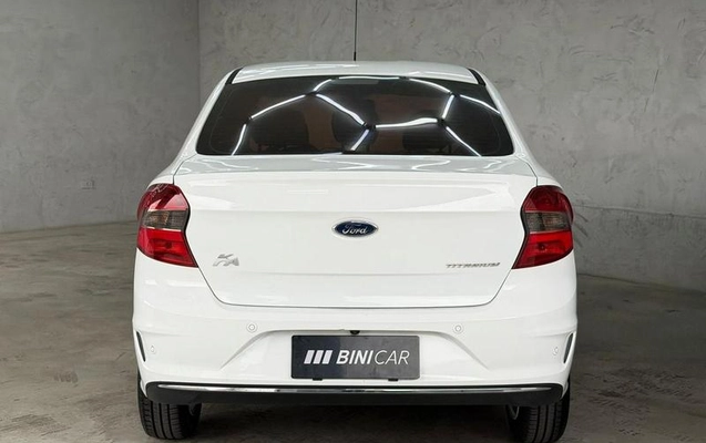 imagem-https://www.socarrao.com.br/sc-vehicle-images-prod/3758463/1789064763090-8150694_4_B_5ff71b1fb6.jpeg