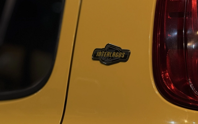 imagem-https://www.socarrao.com.br/sc-vehicle-images-prod/3758471/1789064879662-1_124934.jpg