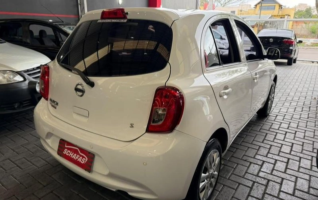imagem-https://www.socarrao.com.br/sc-vehicle-images-prod/3758521/1789071209860-8464838_1_B_4f430ba1d2.jpeg