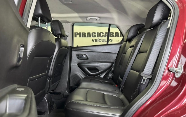 imagem-https://www.socarrao.com.br/sc-vehicle-images-prod/3758633/1789065213775-18b6747f-af2a-2af1-21b6-923aefd9d3e8-whatsappimage2026-01-30at153316jpeg.jpg