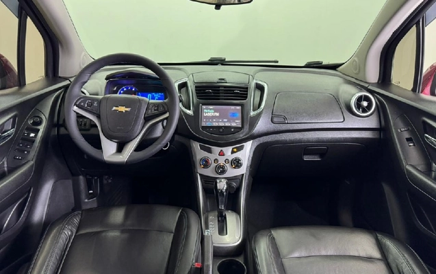 imagem-https://www.socarrao.com.br/sc-vehicle-images-prod/3758633/1789065213776-d303f7c3-e61c-3e48-011e-fa185d11b5fd-whatsappimage2026-01-30at1533145jpeg.jpg