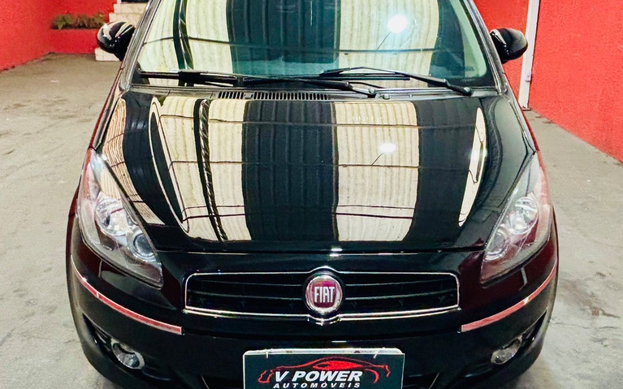 imagem-https://www.socarrao.com.br/sc-vehicle-images-prod/3758651/1789065230700-SU1HXzczMTAuanBlZw.jpeg