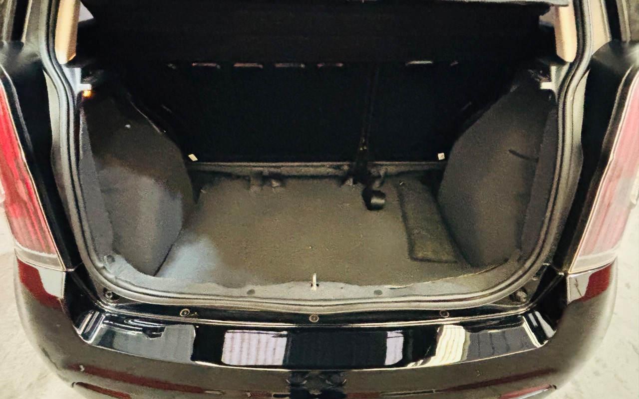 imagem-https://www.socarrao.com.br/sc-vehicle-images-prod/3758651/1789065232193-SU1HXzczMjAuanBlZw.jpeg